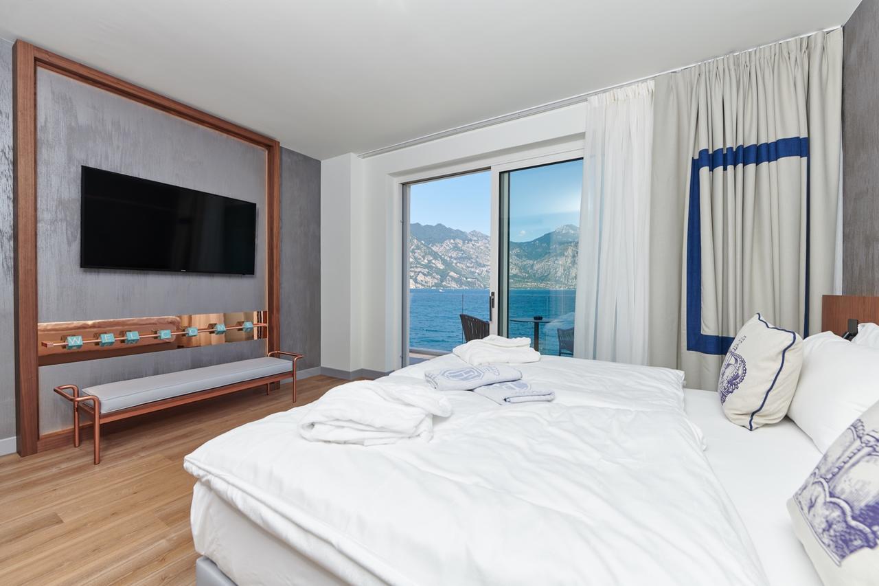 Hotel Castello Lake Front Malcesine Kültér fotó